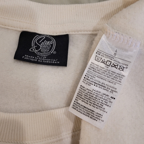 Selena Cropped Sweatshirt - Picture 5 of 6